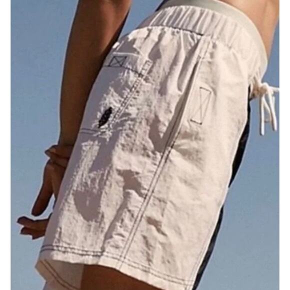 NWOT FREE PEOPLE FP Movement Sun Daze Board Shorts - Picture 3 of 9